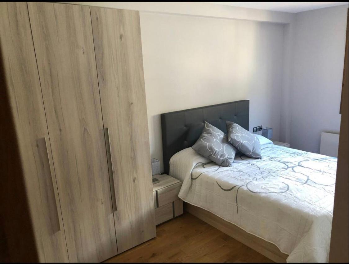 Precioso Apartamento Con Piscina, Ideal Familias! Sort Exteriér fotografie